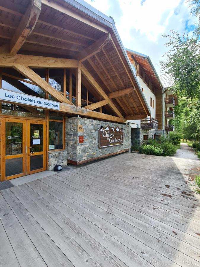 Les chalets du galibier 2 WIFI Parking privé 4stars Valloire Extérieur photo